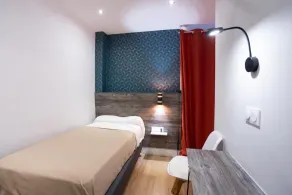 Hotel Leonard De Vinci 75011 - Værelse