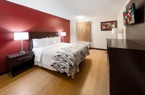 Red Roof Inn Fort Wayne - Room