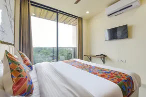FabHotel Blooming Beds Pearl - Quarto