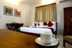 Hotel Crimson Lotus - Room