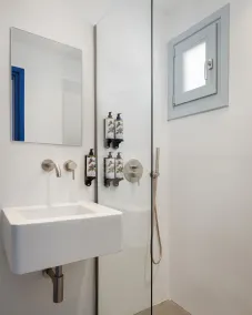 Soleil Hotel Paros - Bathroom
