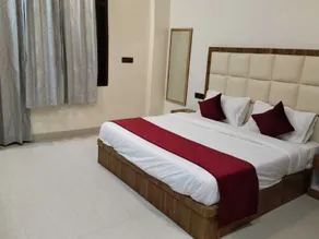 Hotel MB Grand - Chambre