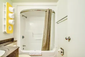 Motel 6-Amherst, NY - Buffalo - Salle de bain