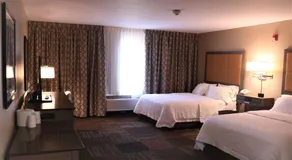 Hampton Inn & Suites Fremont - Room