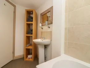 Pump House - Baño