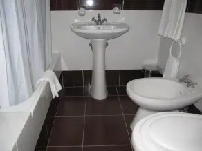 Residencial Moçambique - Casa de banho