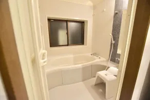 HOUSE KIRA - Badezimmer
