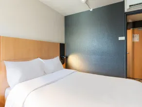 B&B HOTEL Lyon Eurexpo Bron - Chambre