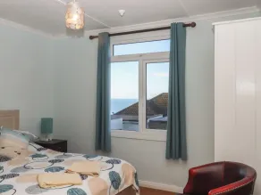 Highdown - Room