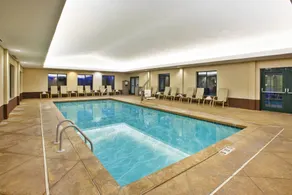 Holiday Inn Express Hotel & Suites Bryan-Montpelier by IHG - Basseng
