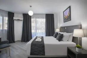 Blazer Residence - Habitación