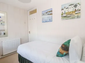 Milton House - Camera
