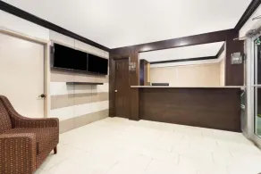Econo Lodge Inn & Suites Florida City - Hall
