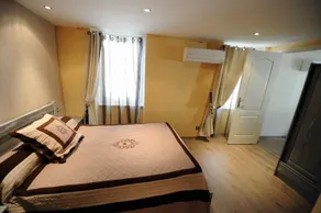 Hôtel des Arcades - Chambre