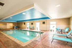 Comfort Suites Dodge City - Piscine