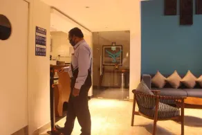The Bull Boutique Hotel - Lobby