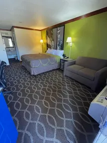 Super 8 by Wyndham San Marcos - Chambre