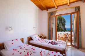 Dionyssos Rooms Preveli Crete - Zimmer