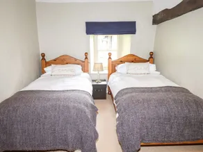 The Farmhouse - Room
