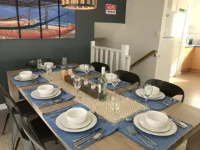 Bay Views Beach Surfing Fishing Boating - Servicio de comidas en la habitación