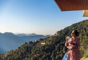 The Manor Luxury Apartments, Shimla - Vistas desde la habitación