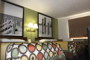 Super 8 by Wyndham Newport News/Jefferson Ave. - Room