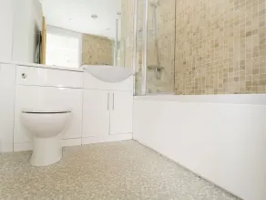 Orchard Cottage - Bathroom
