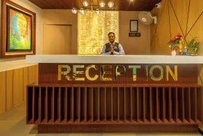 Hotel Vedangam Near Kashi Vishwanath Temple Varanasi - Réception