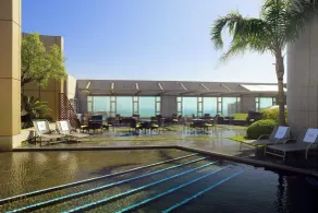 Four Points By Sheraton Le Verdun - Pool