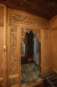 Kharpalace group of houseboats - Room