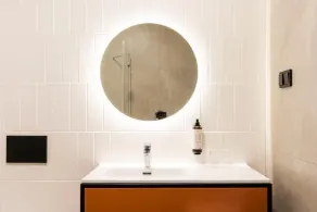 Hotel Node - Baño