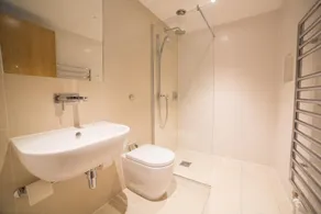 Northgate House - Bathroom