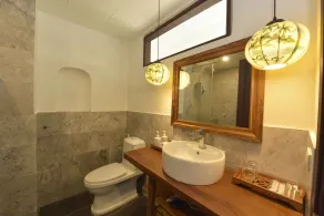 An Bang Beach Villa - Bathroom