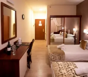 Aristocrat Hotel Glatt Kosher - Camera
