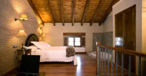 Posada Los Condestables Hotel & Spa - Room