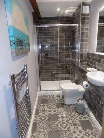 The Old Wool House Apartments - Baño