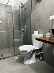GuestHouse "Shtëpia ime" - Badeværelse