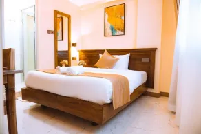 Kije Place Hotel - Rom