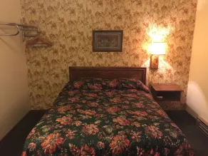 Burr Oak Motel - Zimmer