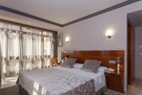 Hotel Vetusta - Room