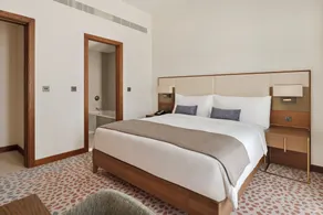 Staybridge Suites Dubai Al-Maktoum Airport by IHG - Room
