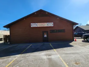 Pine Peaks Lodge & Suites - Restaurant