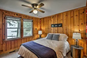 Waterfront Sebago Lake Cottage W/dock + Beach - Rum