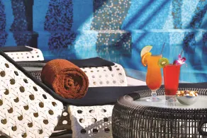 DoubleTree by Hilton Hotel Doha Old Town - Piscine