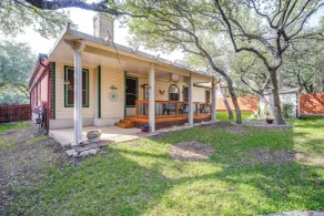 North San Antonio Vacation Rental w/ Yard & Deck! - Intérieur