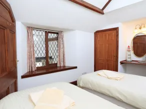 The Granary Malborough - Room