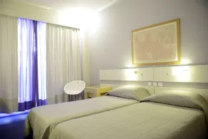 Dorian Inn - Sure Hotel Collection by Best Western - Room