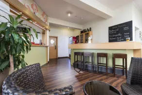 ibis Erfurt Ost Hotel - Rezeption
