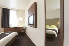 Hôtel Campanile Cergy Pontoise - Chambre