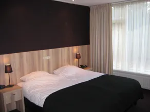 Parkhotel Hugo de Vries - Habitación